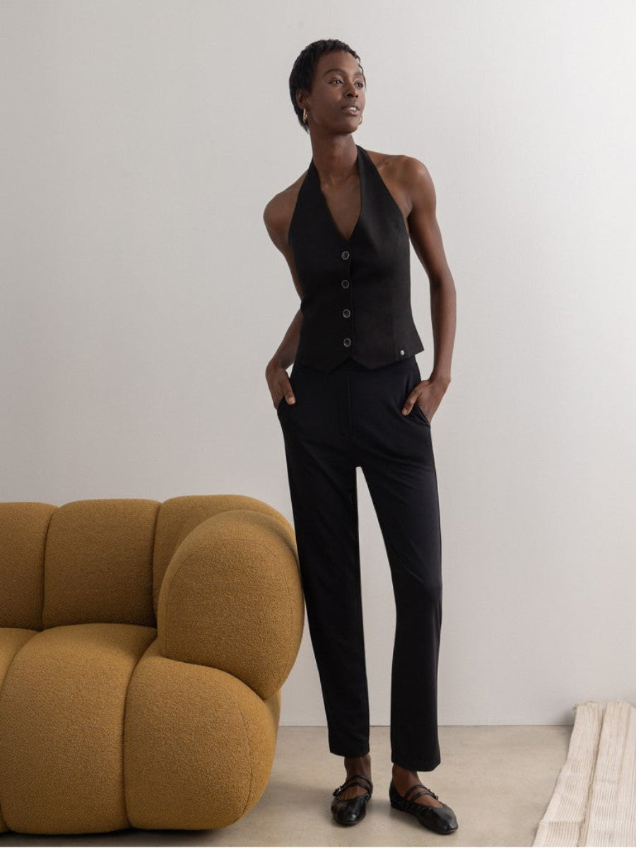 surkana-weste-neckholder-no129-concept-store-duesseldorf