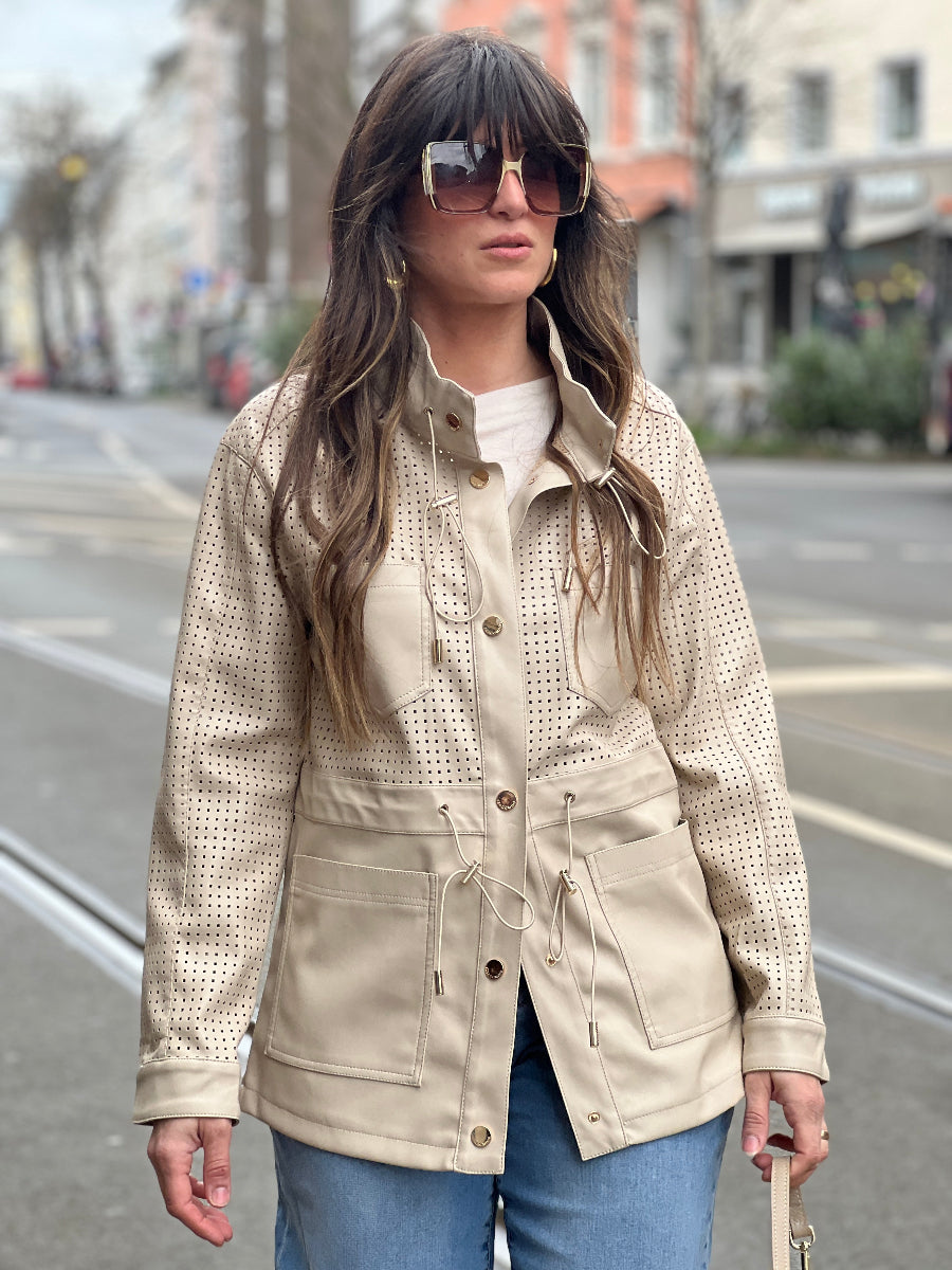 fracomina-jacke-perforiert-long-no129-concept-store-duesseldorf