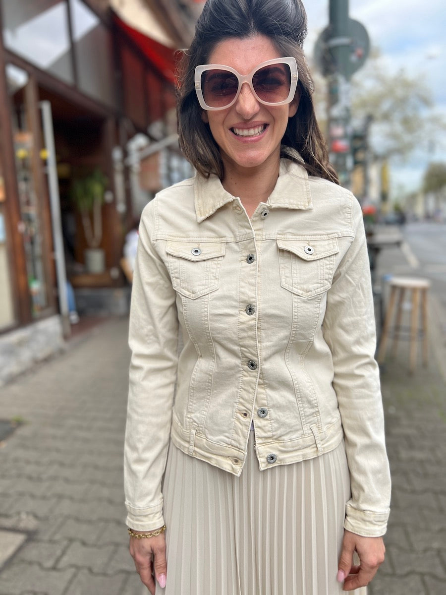 Jeansjacke DENISE Strech. No 129 concept store Düsseldorf