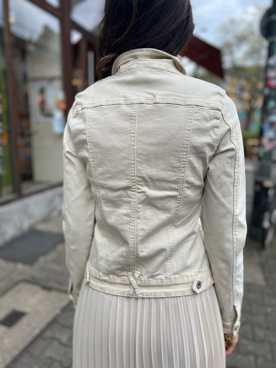 Jeansjacke DENISE Strech. No 129 concept store Düsseldorf