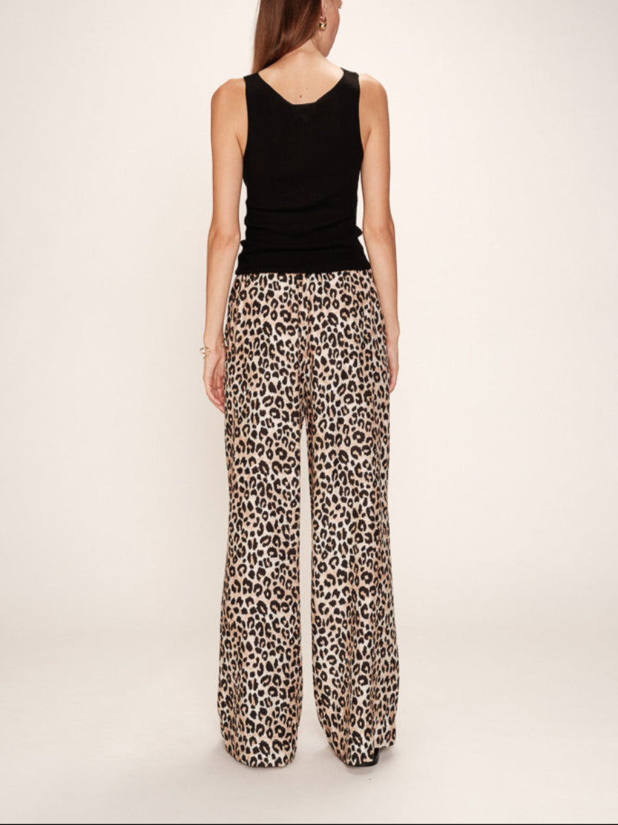grace-mila-hose-rick-no129-concept-store-duesseldorf