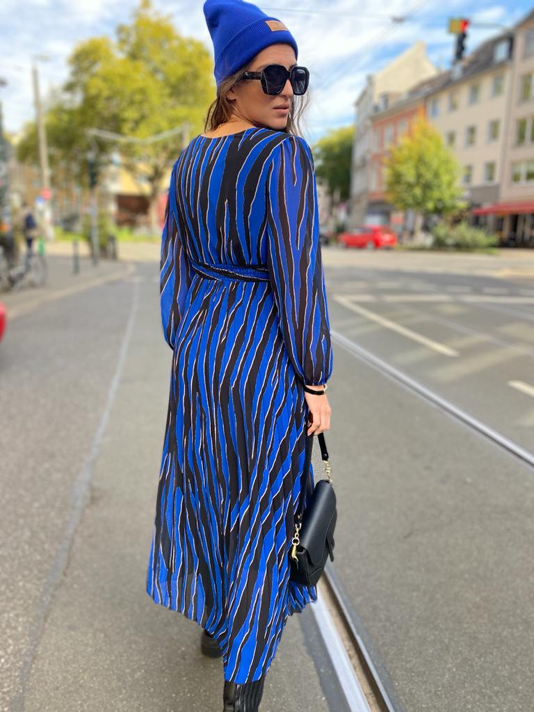 Kleid MIKA No 129 concept store in Düsseldorf