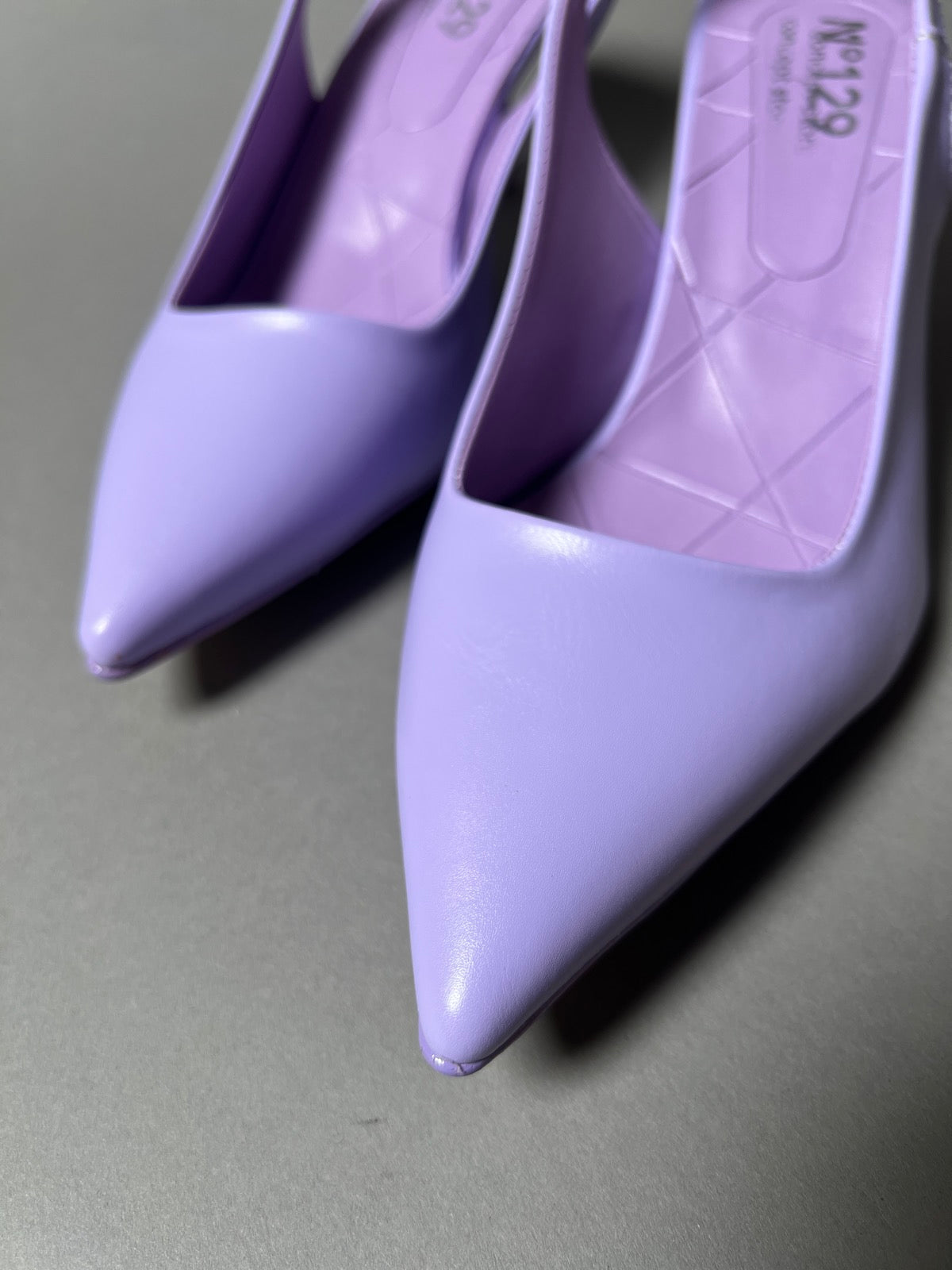 Schuhe SLINGBACK by N°129. No129 concept store Duesseldorf