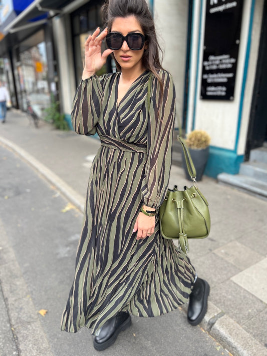 Kleid MIKA No 129 concept store in Düsseldorf