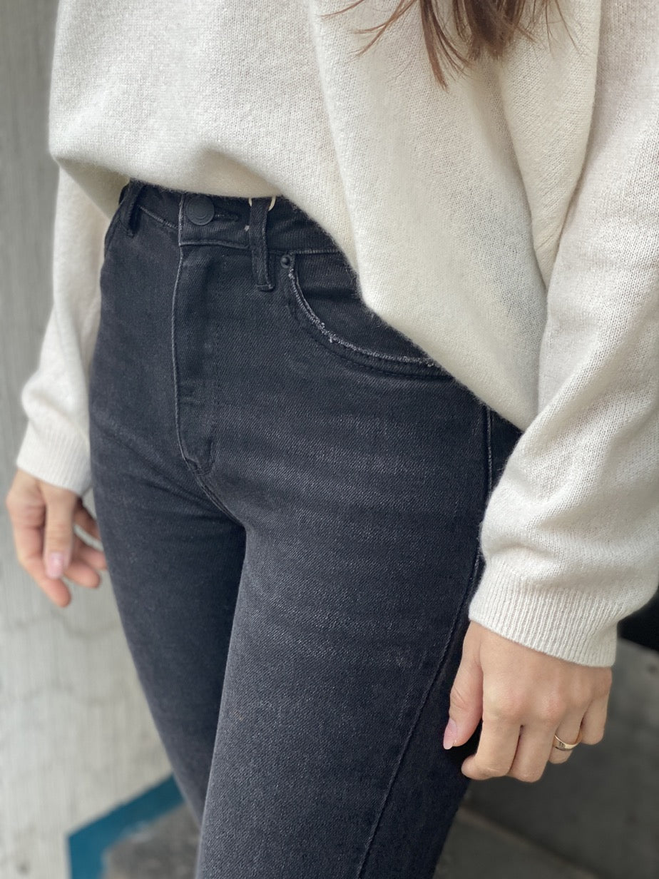 Jeans Linda. No 129 concept store Düsselldorf