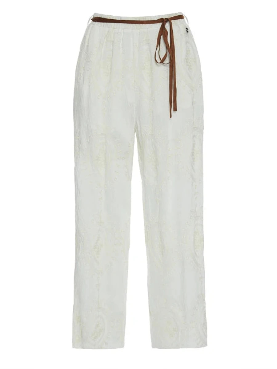 bsb-hose-stickerei-no129-concept-store-duesseldorf