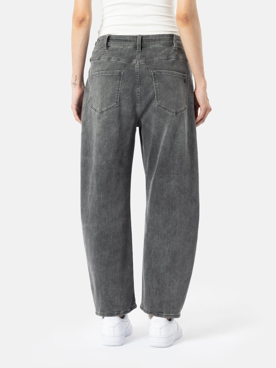 elias-rumelis-jeans-yoana-buckle-no129-concept-store-duesseldorf