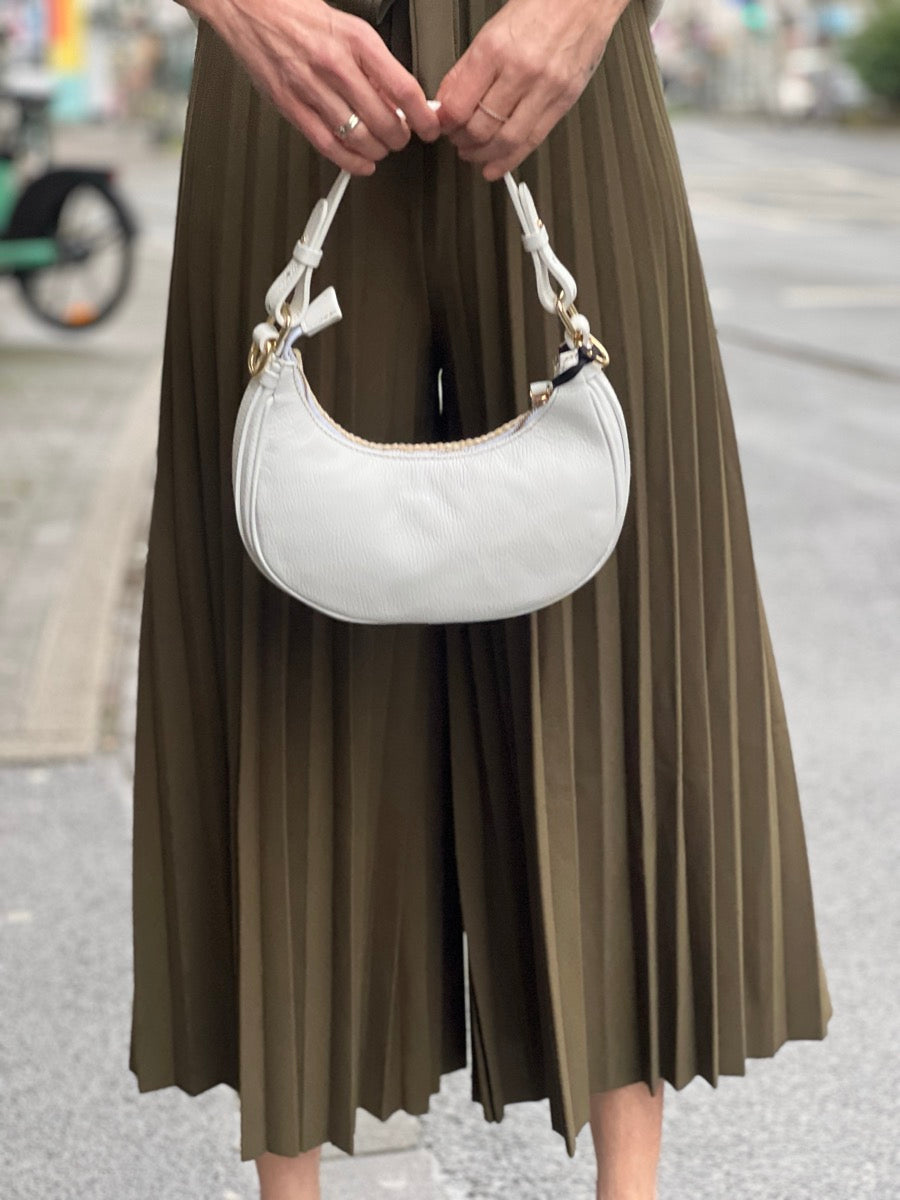marlon-tasche-hobo-emery-raffia-no129-concept-store-duesseldorf
