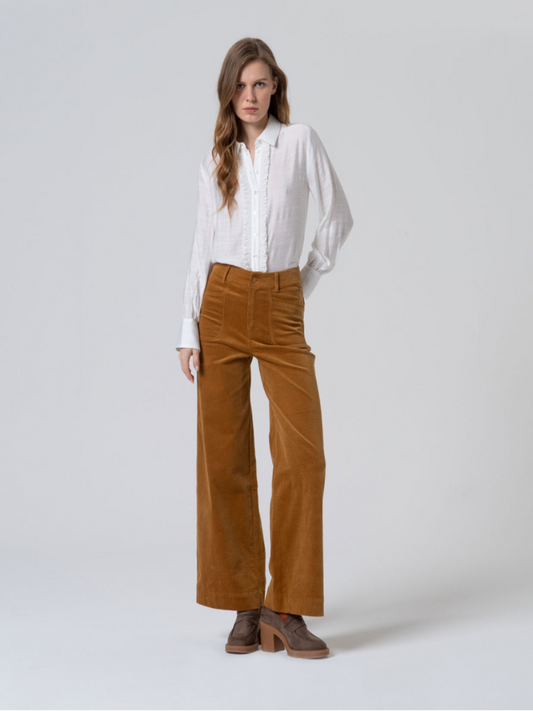 surkana-hose-liyu-no129-concept-store-duesseldorf