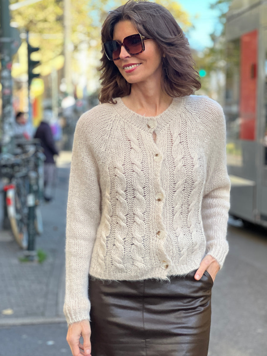herrlicher-strickjacke-philomena-no129-concept-store-duesseldorf