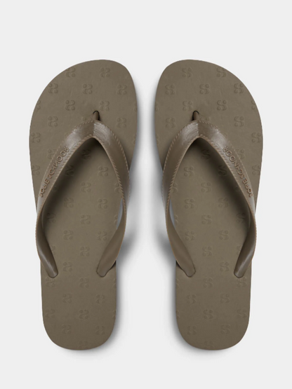 sofie-schnoor-flip-flops-no129-concept-store-duesseldorf
