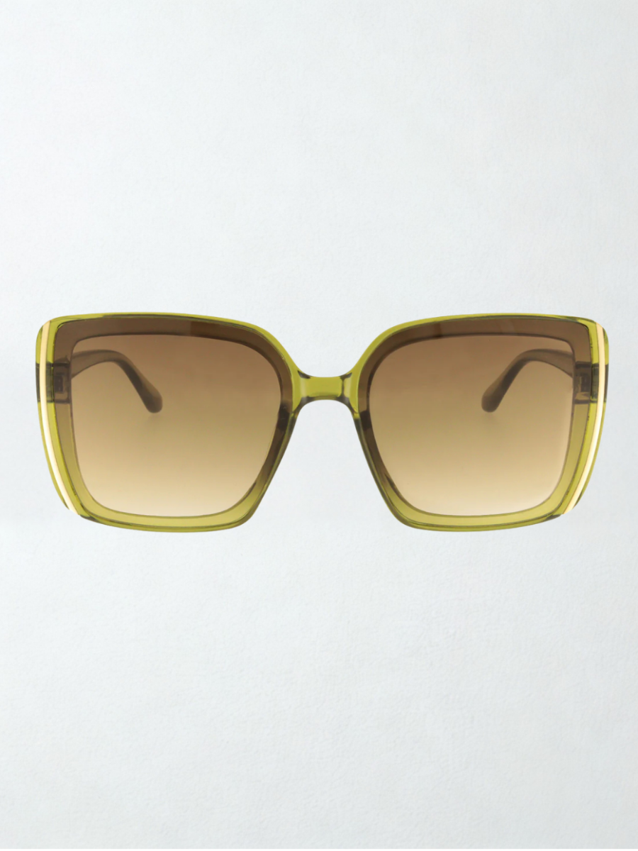 brille-vivienneno-by-charly-therapyno-129-concepet-store-duesseldorf