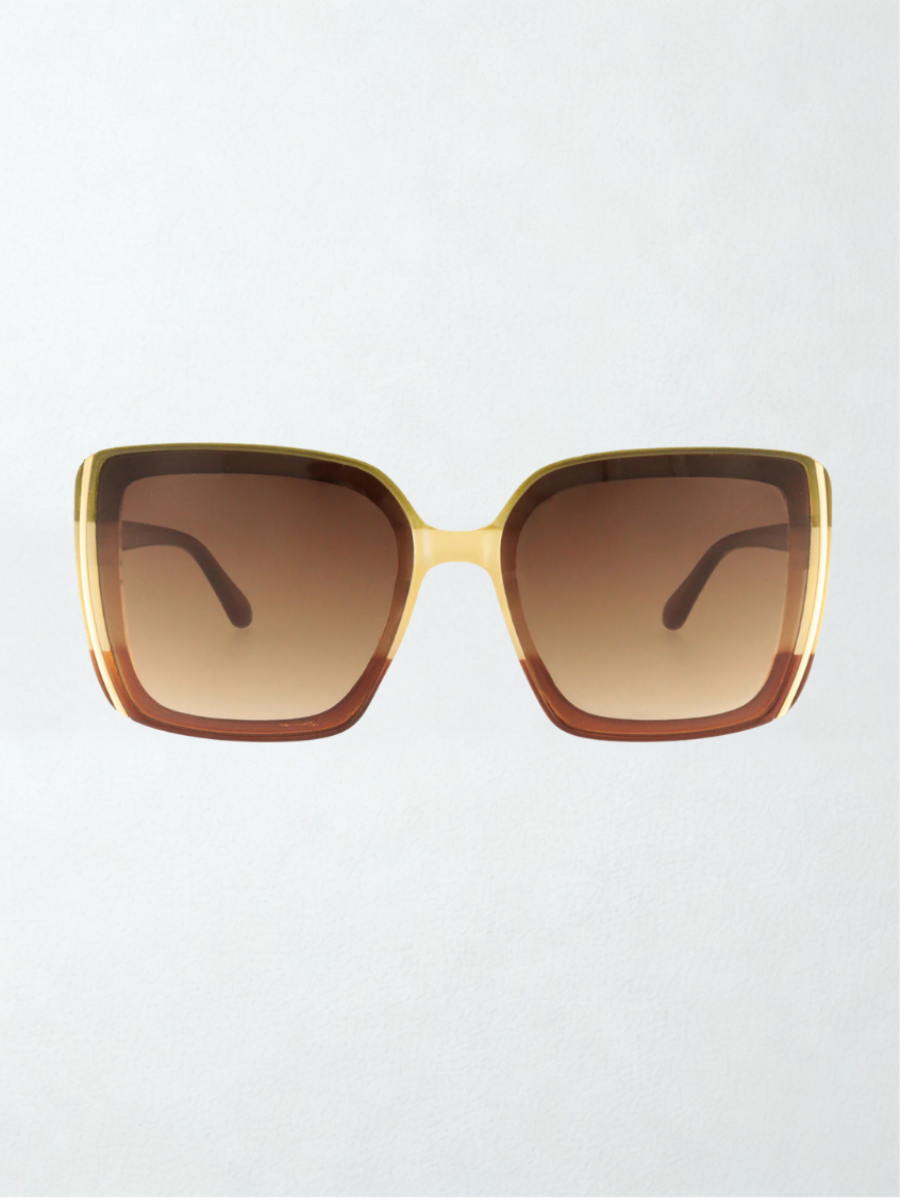 brille-vivienneno-by-charly-therapyno-129-concepet-store-duesseldorf