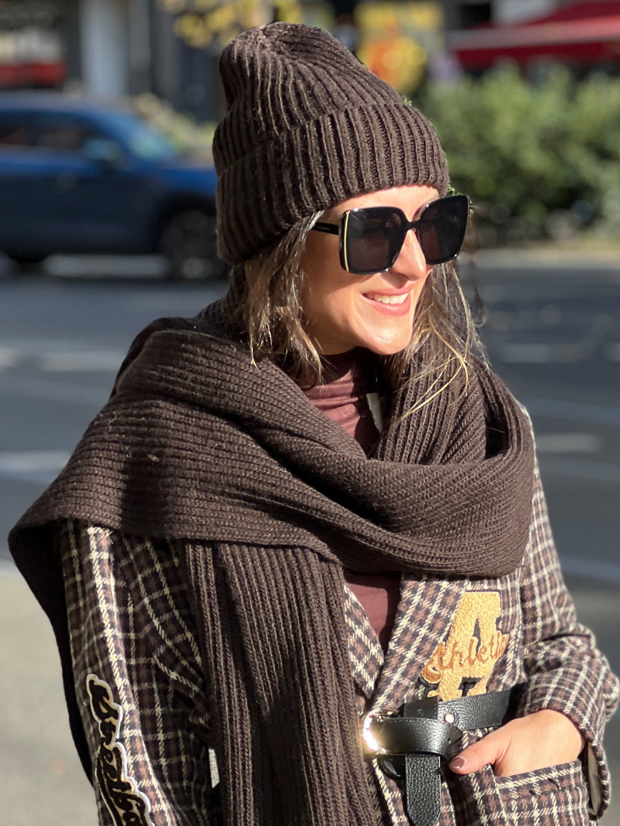 hals-berkopf-m-tze-fangrippe-no129-concept-store-duesseldorf