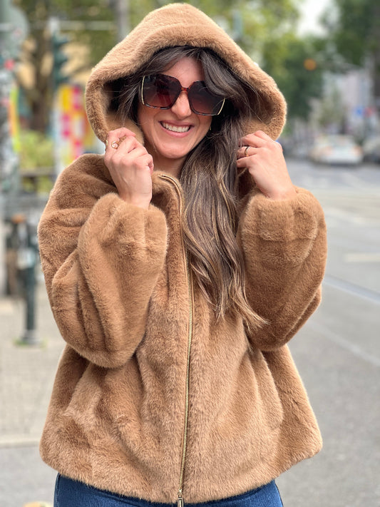 fracomina-jacke-fur-hoody-no129-concept-store-duesseldorf