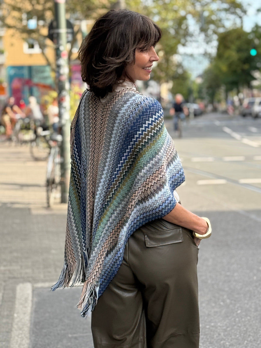 missoni-poncho-knitted-no129-concept-store-duesseldorf