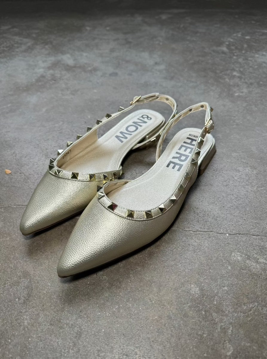ballerina-flat-stud-by-n-129-concept-store-duesseldorf