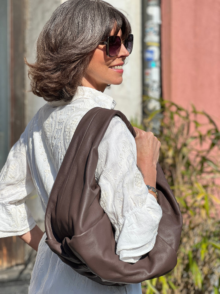 les-visionnaires-tasche-greta-essential-soft-granny-no129-concept-store-duesseldorf
