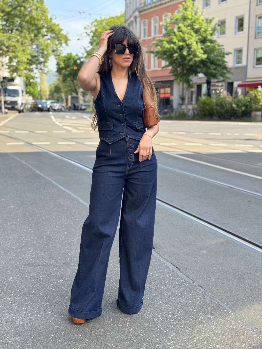 Fracomina Weste dark wash. No129 concept store Düsseldorf