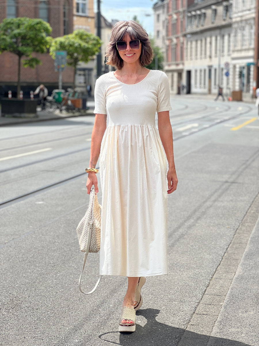 n-129-kleid-simple-no129-concept-store-duesseldorf
