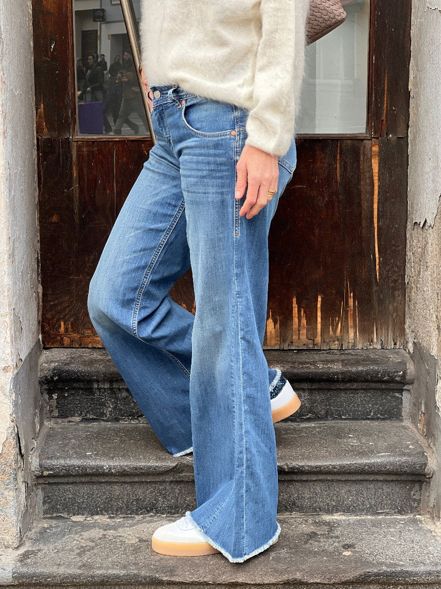 herrlicher-jeans-edna-kama-no129-concept-store-duesseldorf