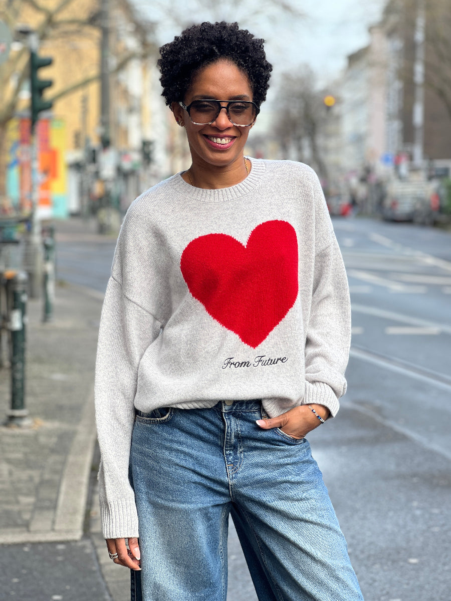 from-future-chasmere-pullover-heart-no129-concept-store-duesseldorf