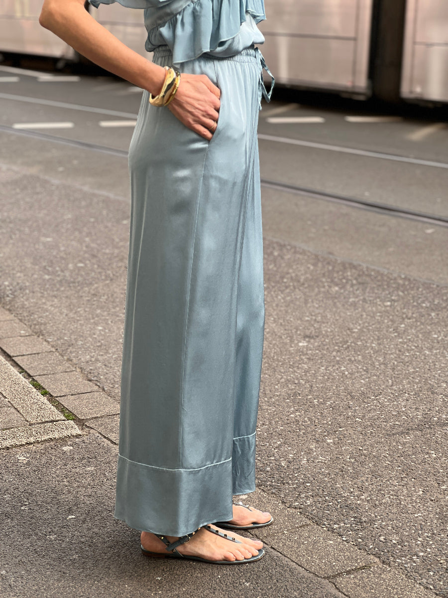 dixie-hose-satin-no129-concept-store-duesseldorf