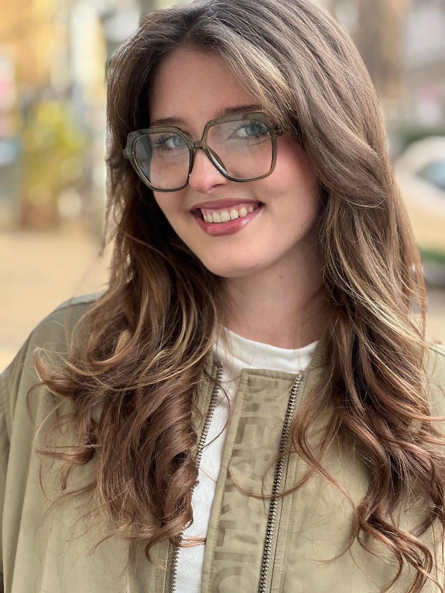 charly-therapy-lesebrille-simone-no129-concept-store-duesseldorf