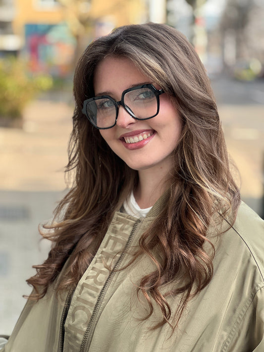 charly-therapy-lesebrille-simone-no129-concept-store-duesseldorf