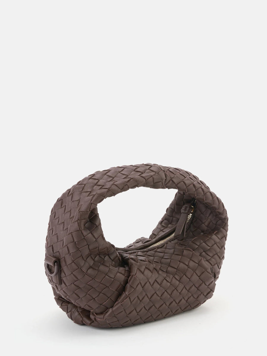 les-visionnaires-x-michi-von-want-tasche-jolene-petite-no129-concept-store-duesseldorf
