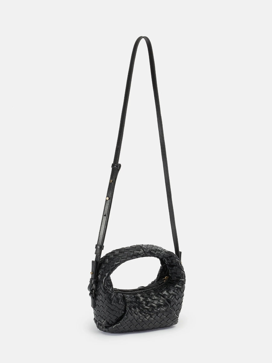 les-visionnaires-x-michi-von-want-tasche-jolene-petite-no129-concept-store-duesseldorf