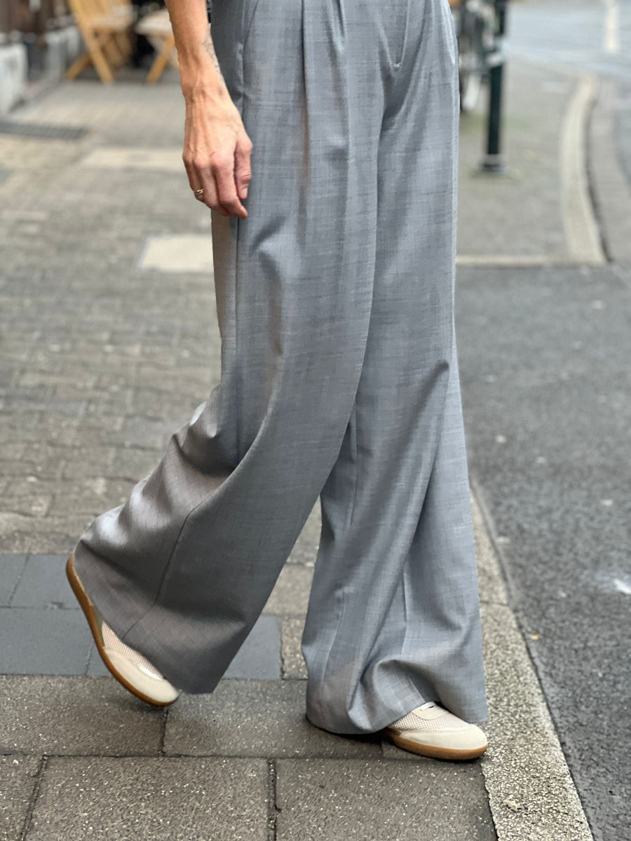minus-hose-welma-mid-waist-no129-concept-store-duesseldorf