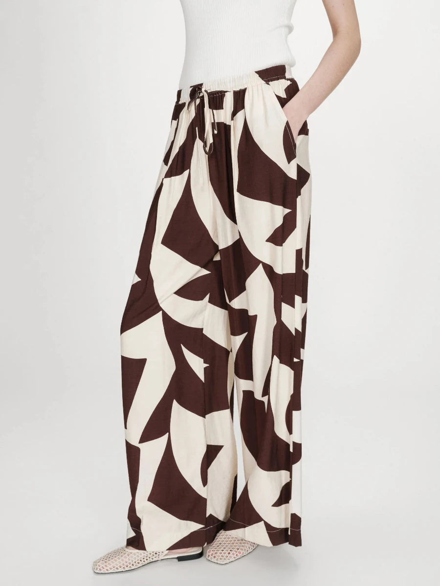 grace-mila-hose-veni-no129-concept-store-duesseldorf
