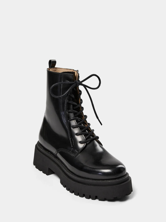 sofie-schnoor-boots-terrasw-no129-concept-store-duesseldorf