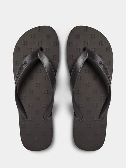 sofie-schnoor-flip-flops-no129-concept-store-duesseldorf