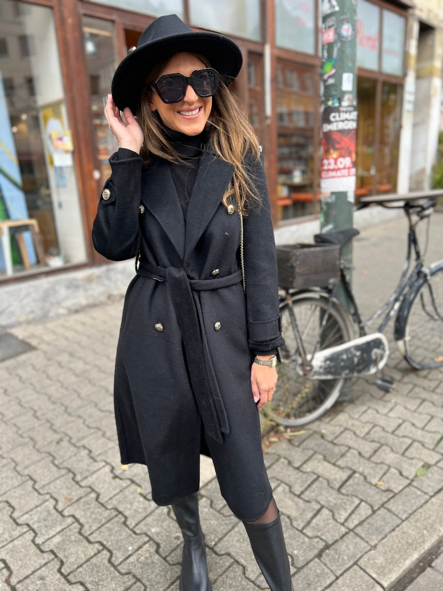 Mantel Marina No 129 concept store Duesseldorf