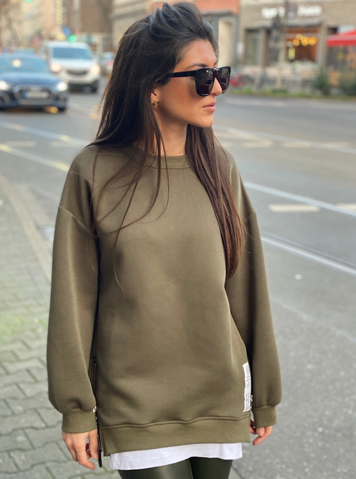 Sweater CARLI. No 129 concept store Duesseldorf