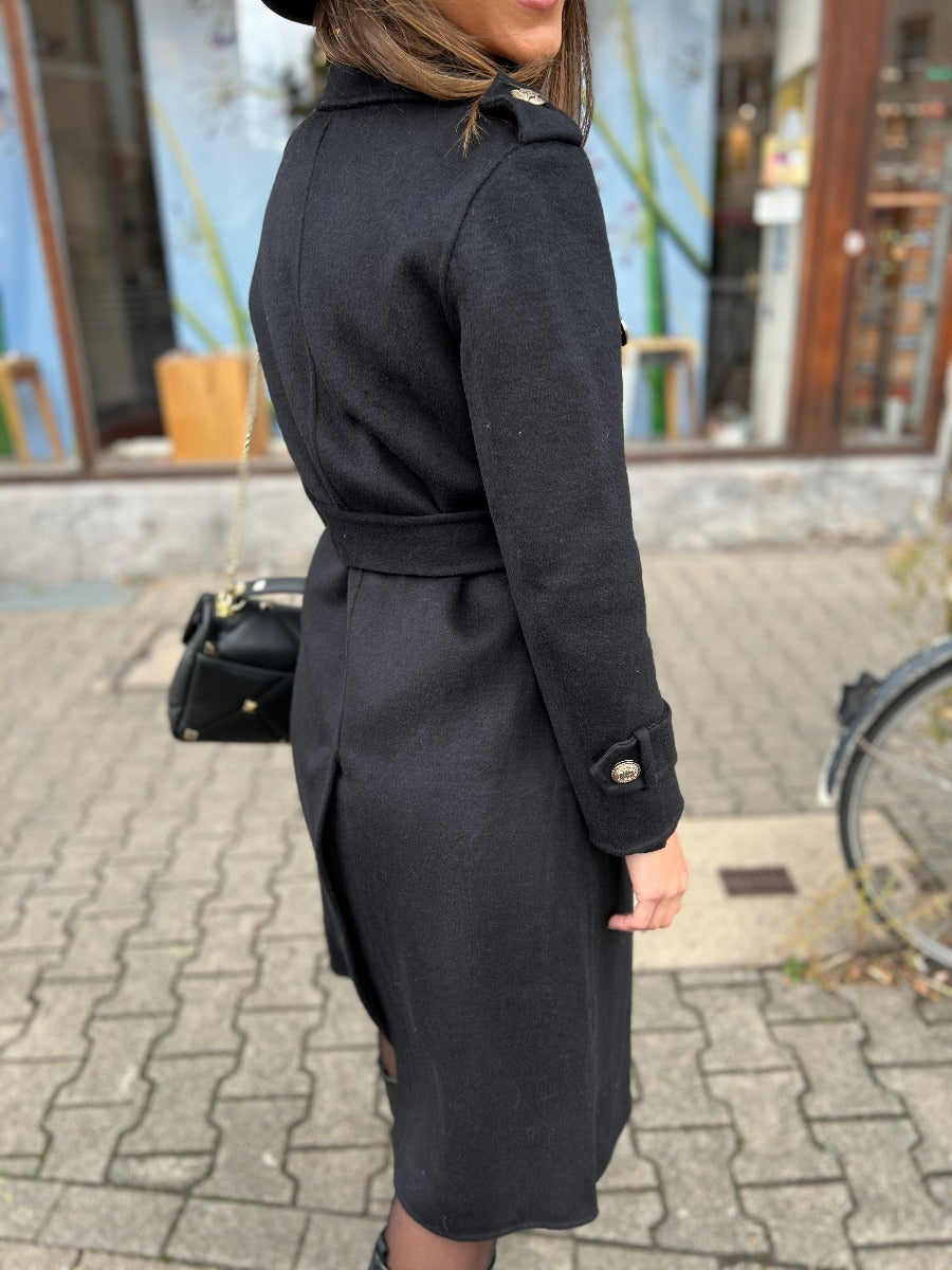 Mantel Marina No 129 concept store Duesseldorf